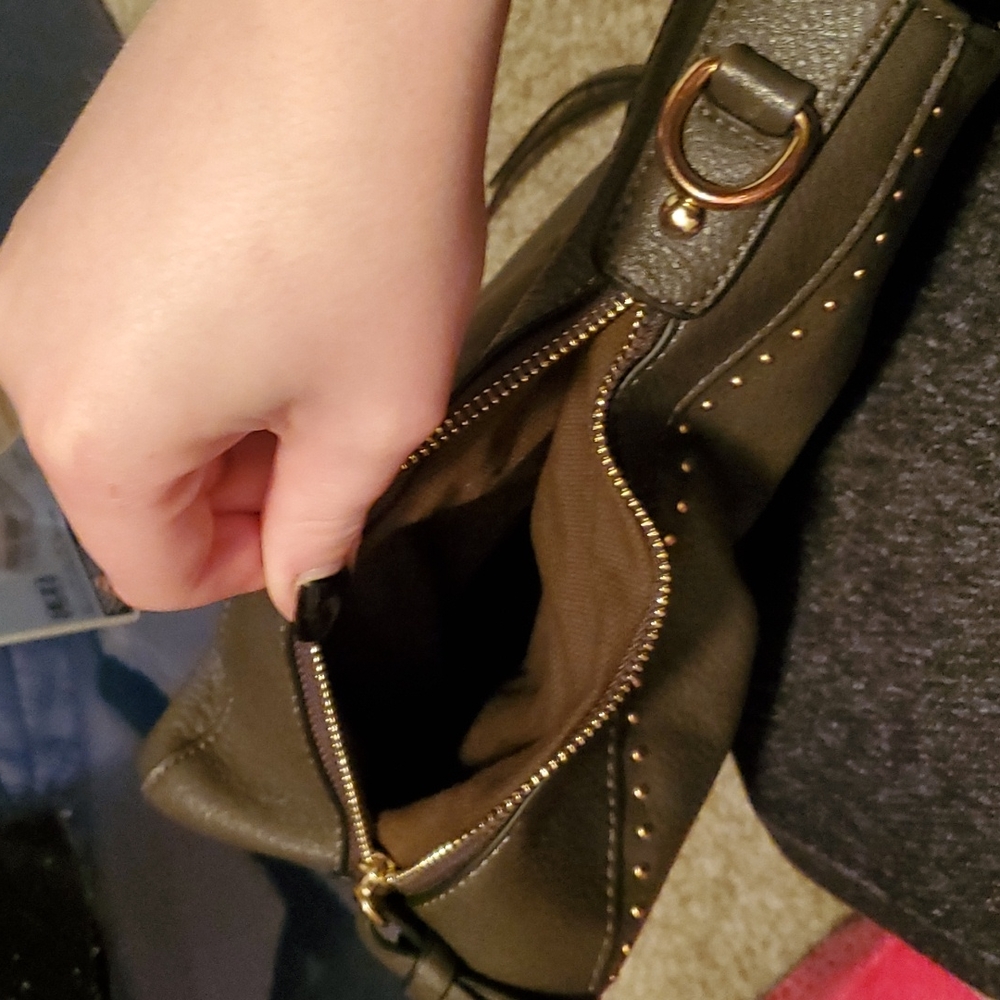 Purse - Picture 2 of 3